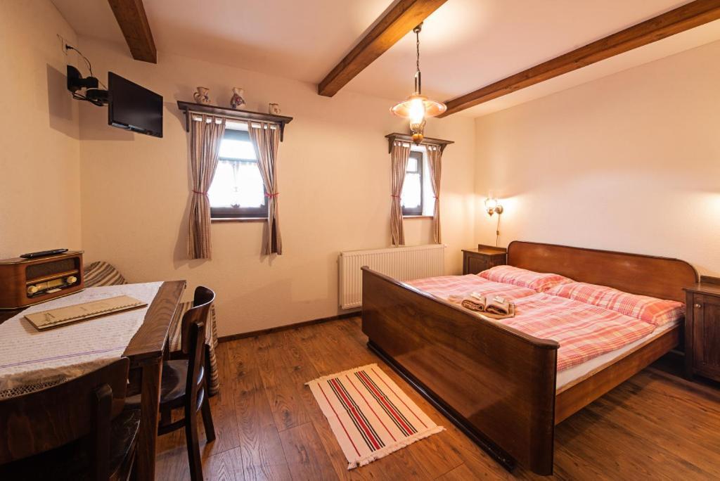 Penzión Starý Hostinec Banská Štiavnica Exterior foto