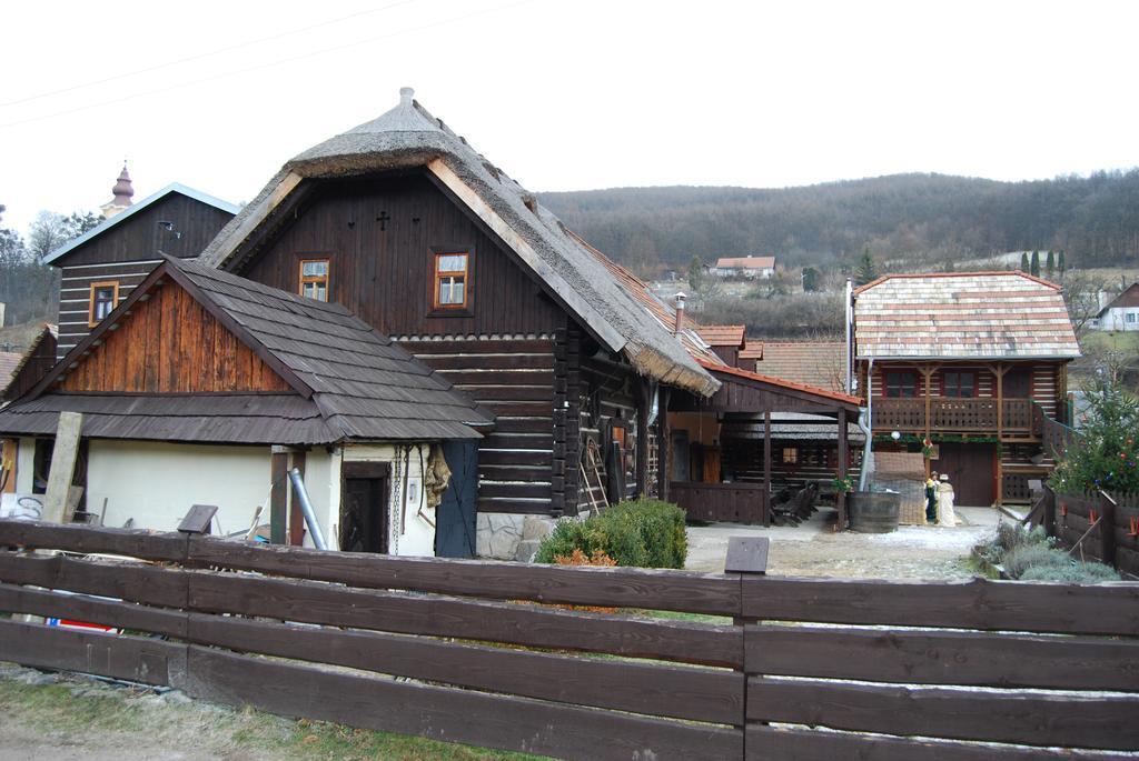Penzión Starý Hostinec Banská Štiavnica Exterior foto